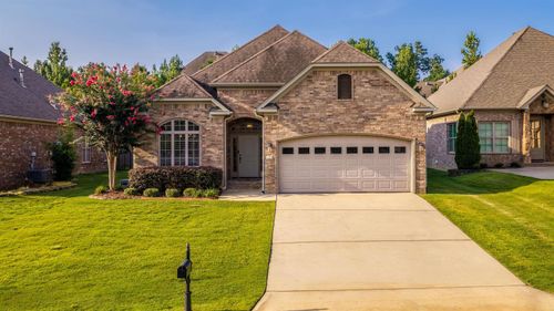 7 Meadow View Dr, Little Rock, AR, 72223-5196 | Card Image