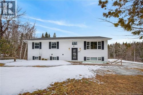 29 Marlow Rd, Hanwell, NB, E3C1M6 | Card Image