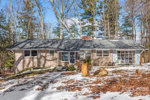 11 N Marley Dr, Flat Rock, NC, 28731-8725 | Card Image