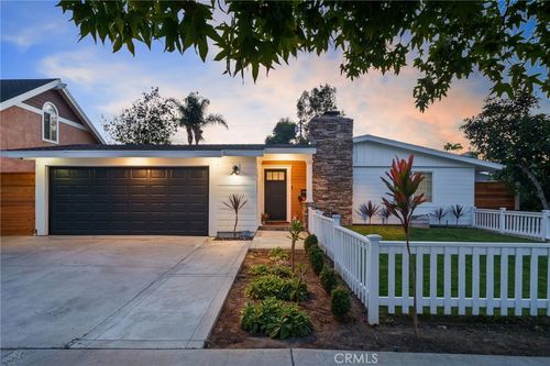 2273 Columbia Dr, Costa Mesa, CA, 92626 | Card Image