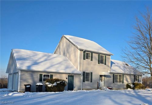 141 Meadowpark Dr, Cambridge, OH, 43725-9742 | Card Image