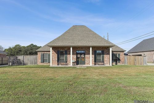 608 Floyd St, Brusly, LA, 70719 | Card Image