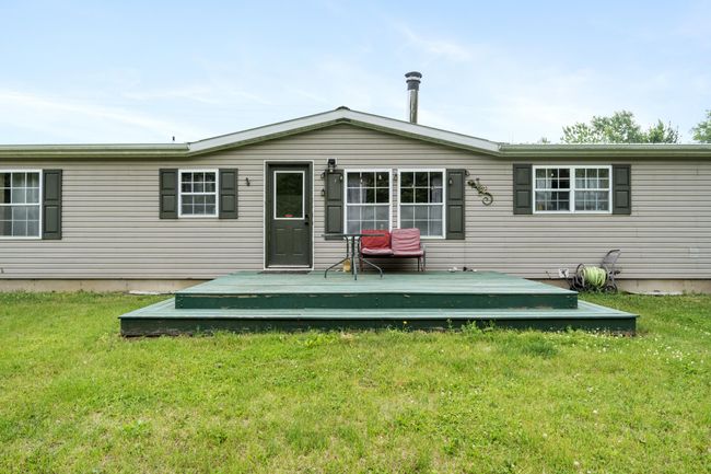 100 Finley Rd, House other with 3 bedrooms, 2 bathrooms and null parking in Albion MI | Image 8