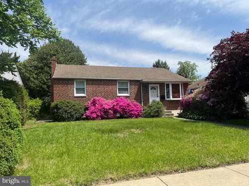 1017 Lansing St, PHILADELPHIA, PA, 19111-3216 | Card Image