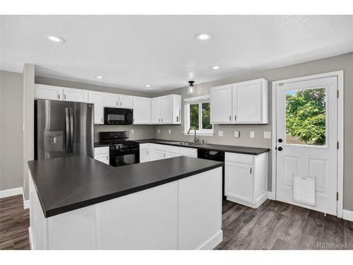 7982 Liley Ave, Frederick, CO, 80530-4814 | Card Image