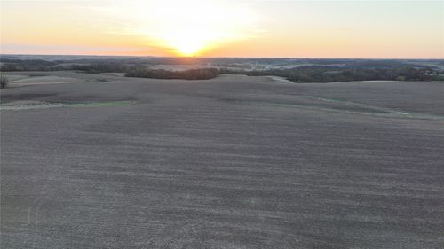 0000 Hwy T38n Highway, Grinnell, IA, 50112 | Card Image