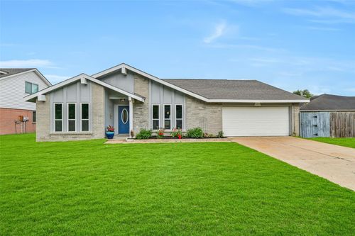 217 Old Oaks St, League City, TX, 77573-3114 | Card Image