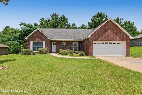 16 Sugarloaf Ln, Perkinston, MS, 39573-5302 | Card Image