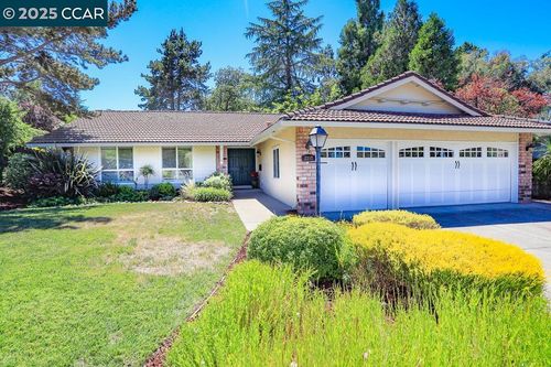 2317 Trotter Way, Walnut Creek, CA, 94596-6529 | Card Image