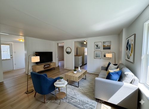 56 Alberta St, Trenton, ON, K8V4E9 | Card Image