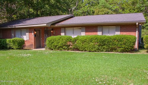 11-4209 Hawthorne Ct, Jackson, MS, 39206-5837 | Card Image