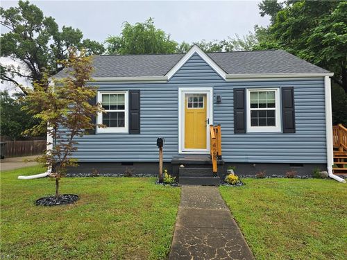 428 Gladstone Rd, Norfolk, VA, 23505-3622 | Card Image