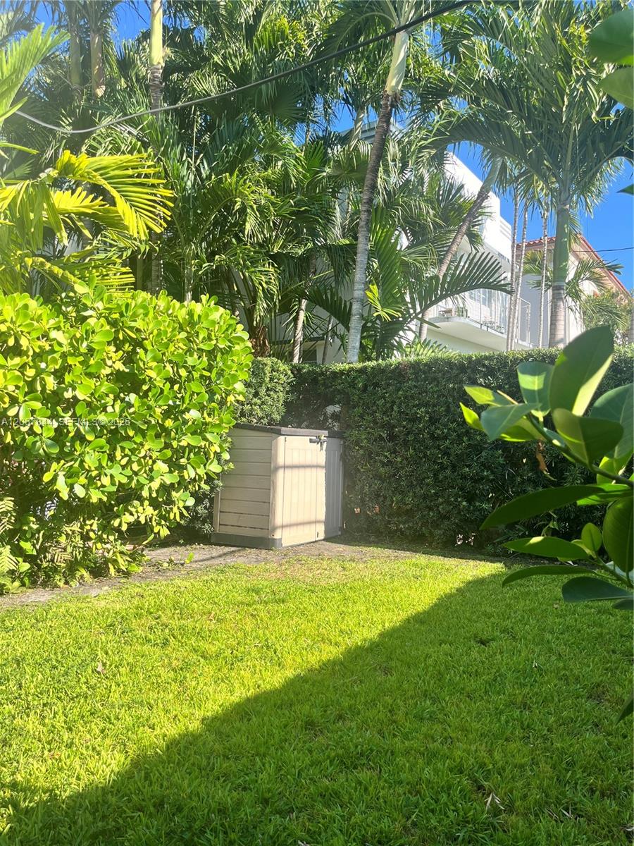 Residential Lease in Miami Beach 2