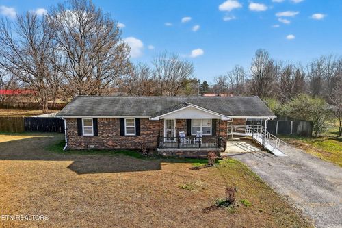 209 Pine Grove Rd, Smithville, TN, 37166-7328 | Card Image