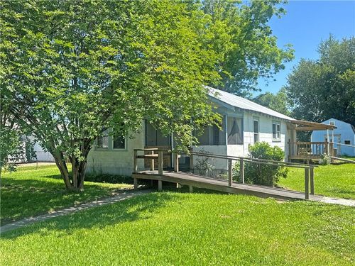 160 N Pine St, Gramercy, LA, 70052-3698 | Card Image