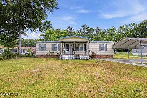 303 Queens Rd, Hubert, NC, 28539-3882 | Card Image