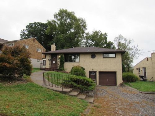 1963 Worcester Dr, Pittsburgh, PA, 15243-1539 | Card Image
