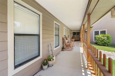 Front porch entry. | Image 3