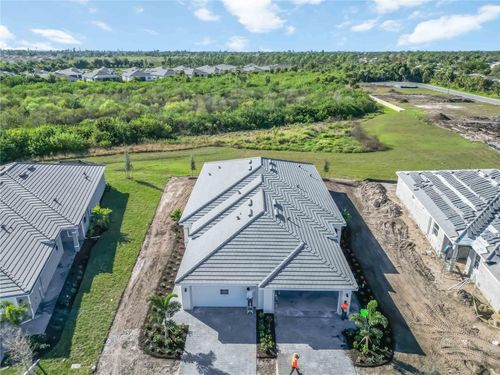 8525 Shore Lake Dr, ENGLEWOOD, FL, 34224-9350 | Card Image