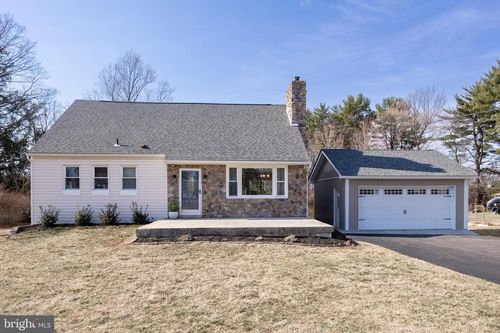 87 Cherry Ave, TRAPPE, PA, 19426-2133 | Card Image
