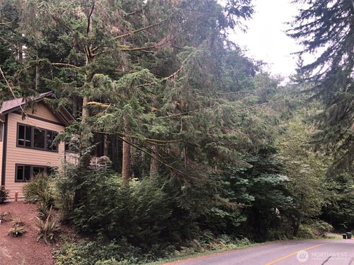 3 Louise View Dr, Bellingham, WA, 98229-4419 | Card Image