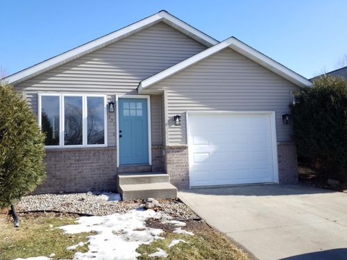 301 Lady Slipper Ave Ne, New Prague, MN, 56071-2086 | Card Image