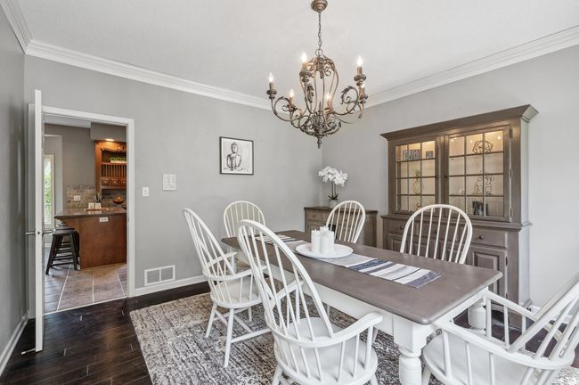 Formal dining room to kitchen - imagine bringing in your big turkey on Thanksgiving! | Image 17