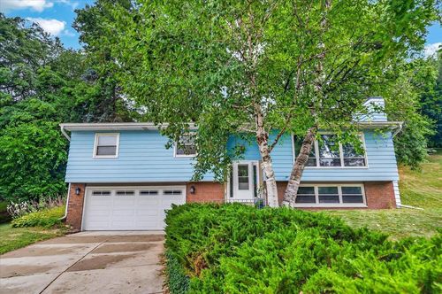 13 Lambeth Cir, Madison, WI, 53711-3931 | Card Image