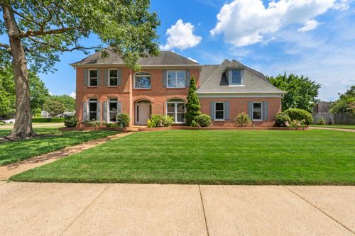 916 Joe Dr, Collierville, TN, 38017-1417 | Card Image