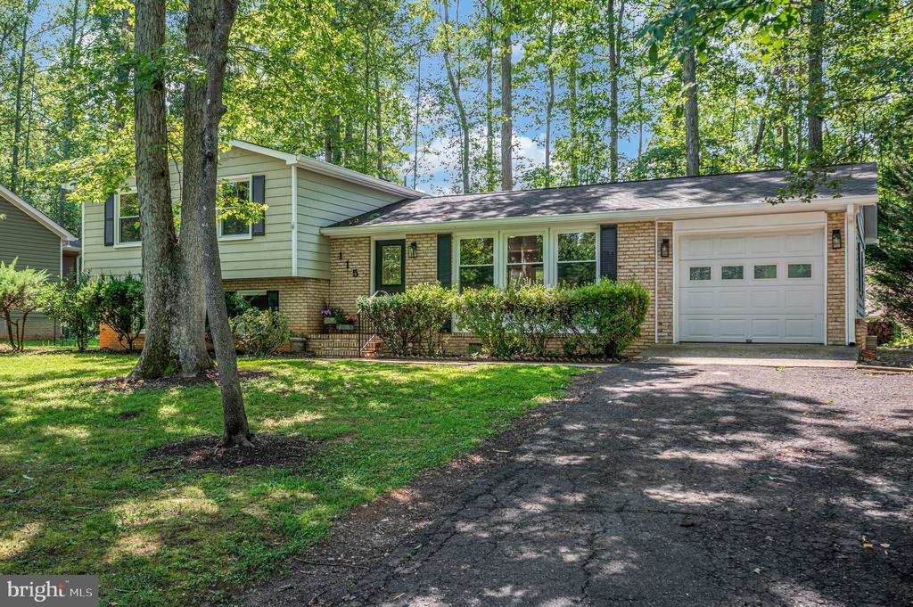 Residential in LOCUST GROVE 3