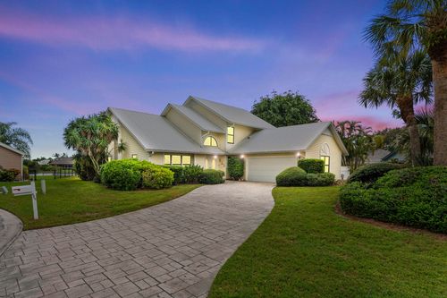 8964 Se Sunfish Pl, Hobe Sound, FL, 33455-3201 | Card Image