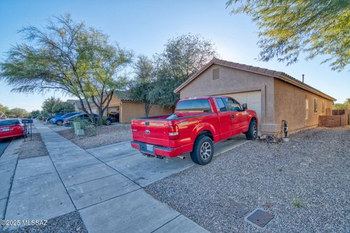 18412 S Copper Basin Dr, Green Valley, AZ, 85614-5597 | Card Image