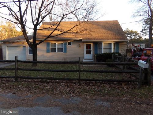 9 Lobelia Ave, BROWNS MILLS, NJ, 08015-4413 | Card Image