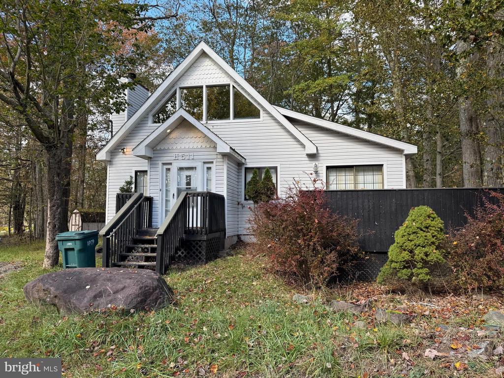 Country Place Dr, Tobyhanna, PA 18466