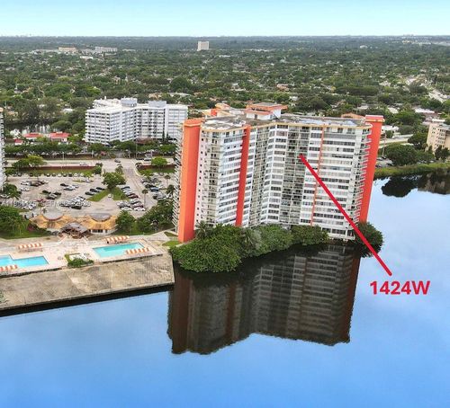 apt-1424w-1301 Ne Miami Gardens Dr, Miami, FL, 33179-4992 | Card Image