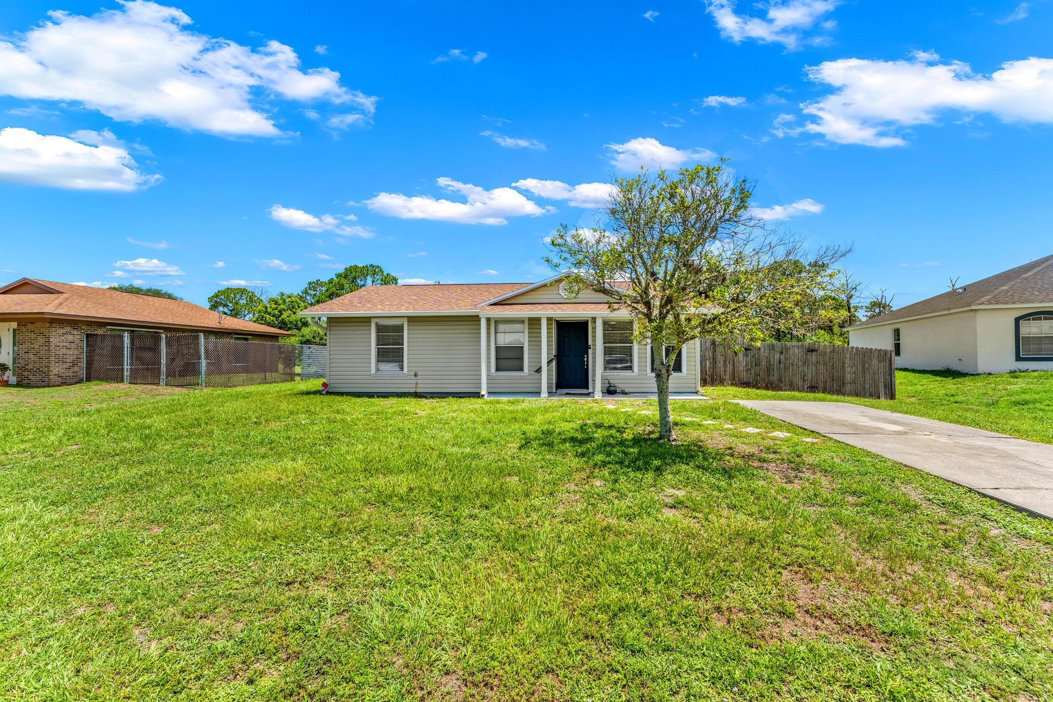 Salina St, Palm Bay, FL 32909