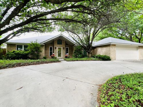 1311 Haven Dr, Comanche, TX, 76442-1509 | Card Image