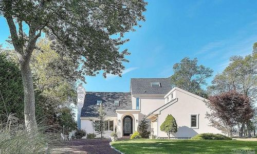 380 The Greenway, East Marion, NY, 11939-1051 | Card Image
