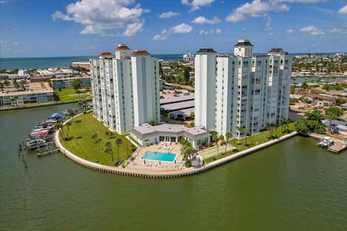208-420 64th Ave, ST PETE BEACH, FL, 33706-2166 | Card Image