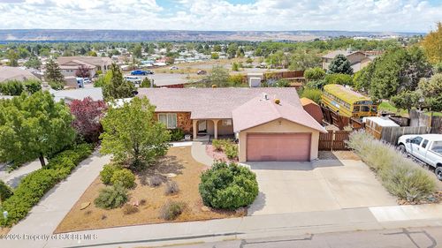 3110 N Cochiti Ave, Farmington, NM, 87401-2050 | Card Image