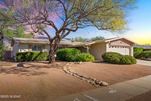 7451 E La Cienega Drive, Tucson, AZ, 85715 | Card Image