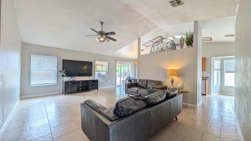 608 S San Marcos Ct, Gilbert, AZ, 85296-2932 | Card Image