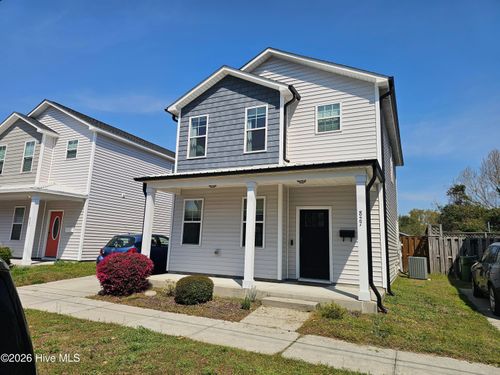 827 Fanning St, Wilmington, NC, 28401-3637 | Card Image