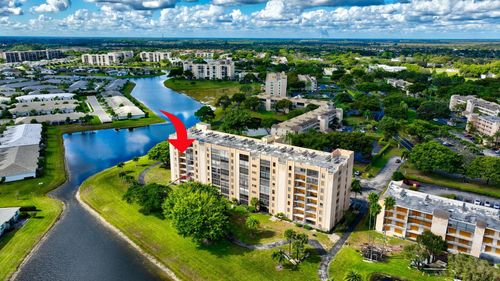 608-7076 Huntington Ln, Delray Beach, FL, 33446-2506 | Card Image