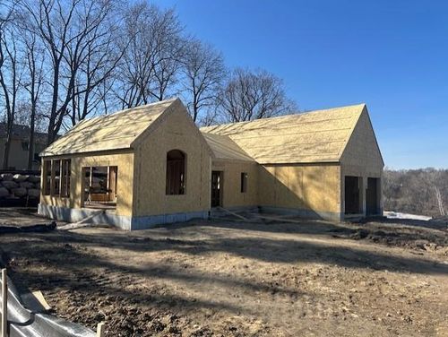 2683 Lakeview Ct, Saint Paul, MN, 55117-4056 | Card Image