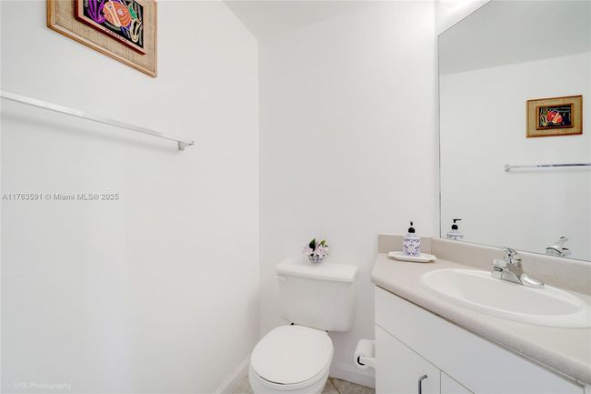 APT-1510 - 701 Brickell Key Blvd, Condo with 2 bedrooms, 3 bathrooms and null parking in Miami FL | Image 14