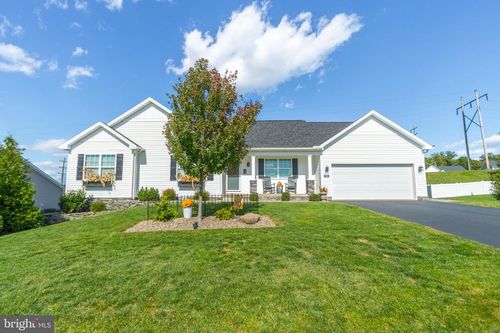199 Cedarlyn Dr, YORK, PA, 17408-6285 | Card Image
