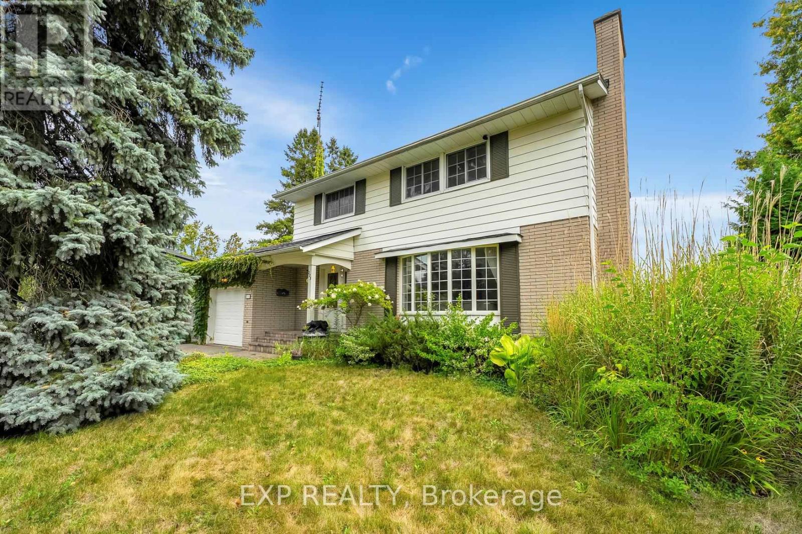 Residential in Oshawa (Centennial) 4