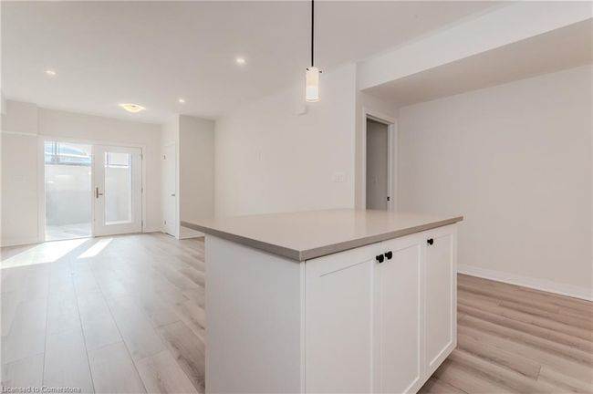 B025 - 142 Foamflower Pl, Townhouse with 3 bedrooms, 2 bathrooms and 1 parking in Waterloo ON | Image 19