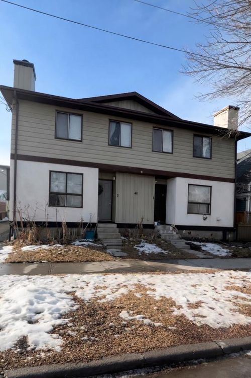 411 6 St Ne, Calgary, AB, T2E3Y2 | Card Image